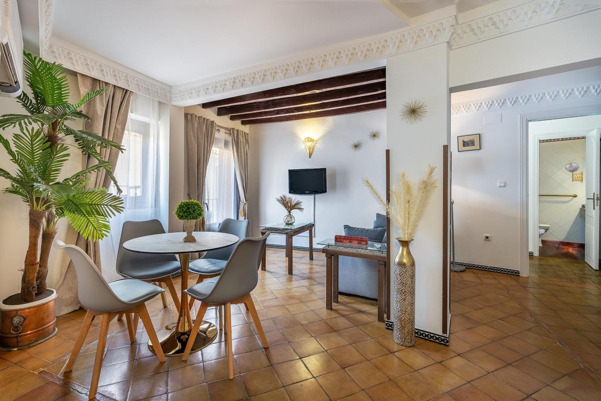 Adanar-apartamentos Muralla Ziri Apartamento *
